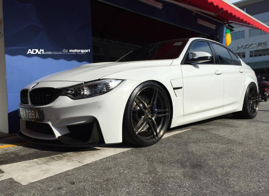 BMW M3 Sedan on ADV.1 Wheels (ADV05MV1CS) '2015